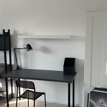 Beautiful Room - Newly Renovated, Aquapark Center Of Βρότσλαβ Εξωτερικό φωτογραφία